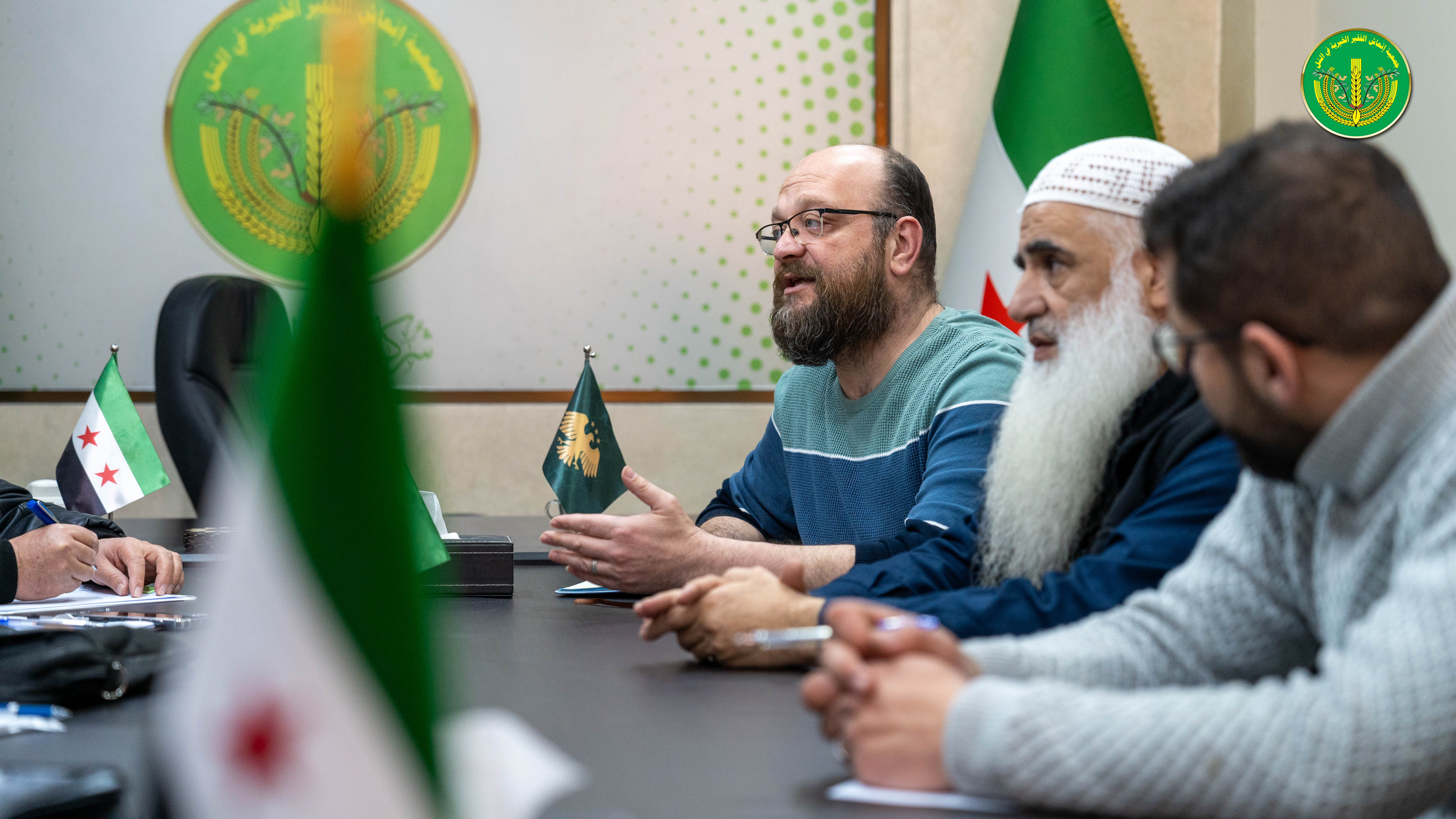 اجتماع تنسيقي مع عدد من ممثلي الجمعيات الخيرية في منطقة التل